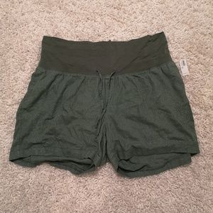 OLD NAVY MATERNITY Khaki Shorts